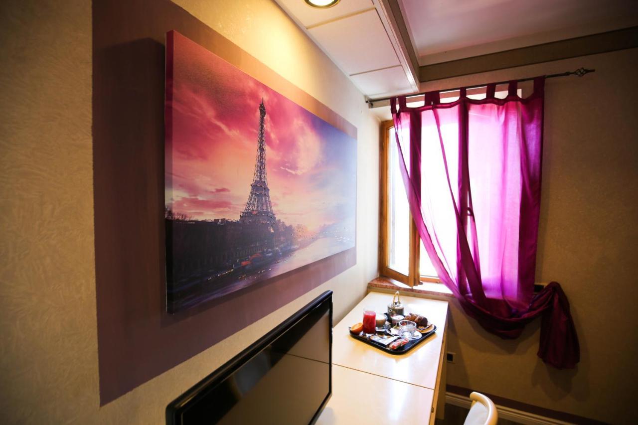 Hotel Benedetti カンペッロ・スル・クリトゥンノ エクステリア 写真